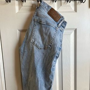 Gap Slim fit light wash jeans 30x30